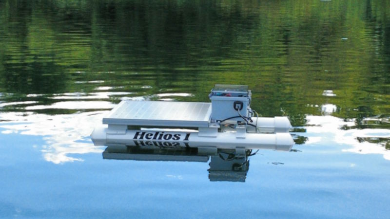 Helios 1 side view on water